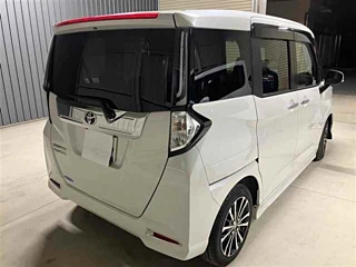 Заказать TOYOTA ROOMY