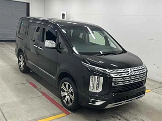 MITSUBISHI DELICA D5