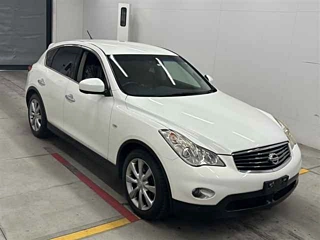 NISSAN SKYLINE CROSSOVER