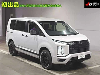 MITSUBISHI DELICA D5