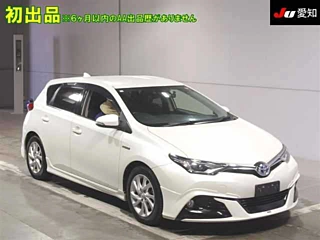 TOYOTA AURIS