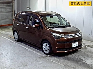TOYOTA SPADE