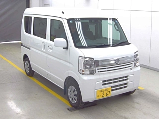 NISSAN CLIPPER VAN