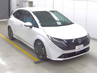NISSAN AURA