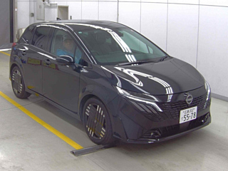 NISSAN AURA