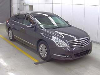 NISSAN TEANA