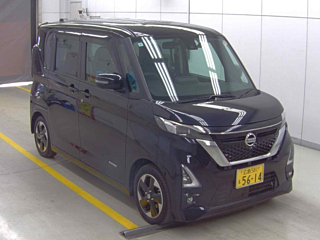 NISSAN ROOX