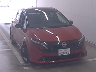 NISSAN AURA
