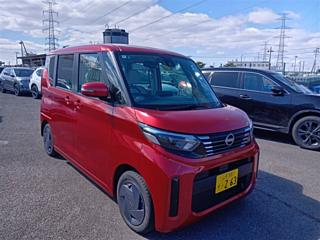 NISSAN ROOX