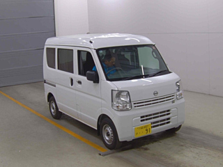 NISSAN CLIPPER VAN