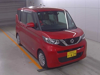 NISSAN ROOX