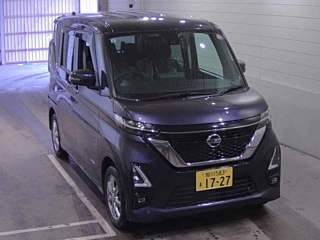 NISSAN ROOX