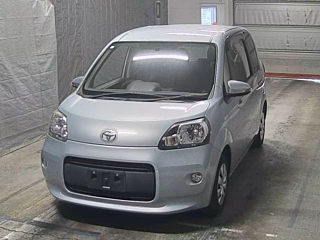 TOYOTA PORTE
