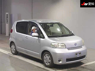 TOYOTA PORTE