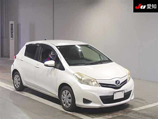TOYOTA VITZ