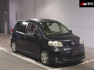 TOYOTA PORTE