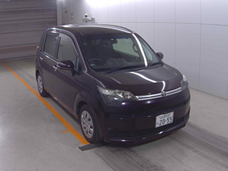 TOYOTA SPADE
