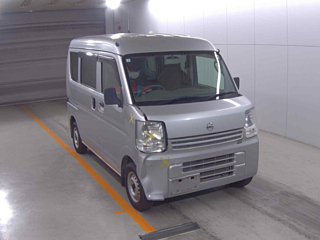NISSAN CLIPPER VAN