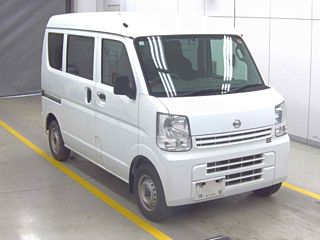 NISSAN CLIPPER VAN