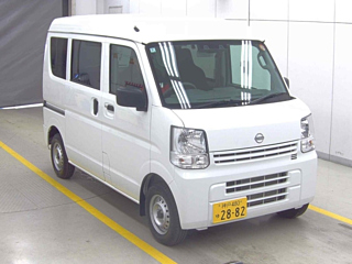 NISSAN CLIPPER VAN
