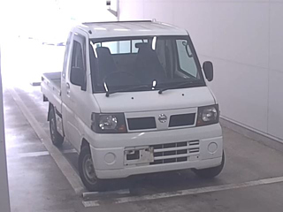 NISSAN CLIPPER TRUCK