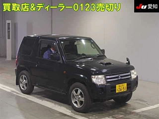 MITSUBISHI PAJERO MINI