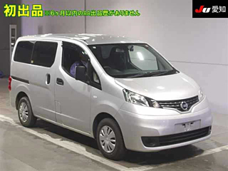 NISSAN NV200