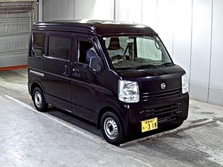 NISSAN CLIPPER VAN