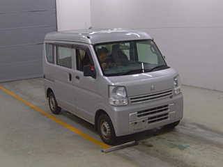NISSAN CLIPPER VAN