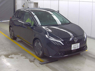 NISSAN AURA