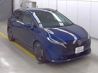NISSAN AURA
