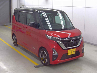 NISSAN ROOX