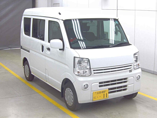 NISSAN CLIPPER VAN