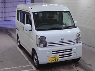 NISSAN CLIPPER VAN