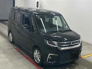 MITSUBISHI DELICA D2