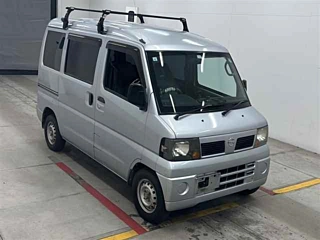 NISSAN CLIPPER VAN