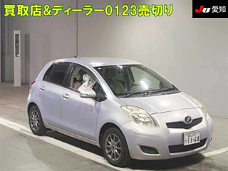 TOYOTA VITZ