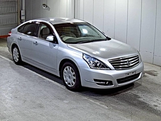 NISSAN TEANA