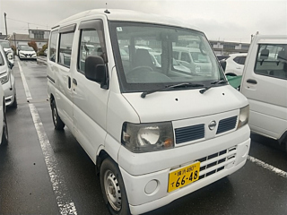 NISSAN CLIPPER VAN