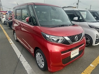 NISSAN ROOX