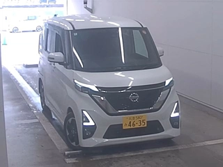 NISSAN ROOX
