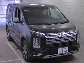 MITSUBISHI DELICA D5