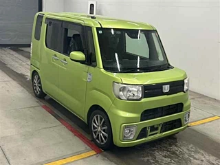 Daihatsu Wake 2018