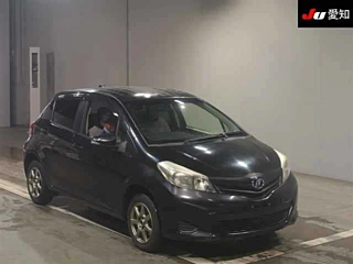 Toyota Vitz 2013
