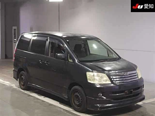 Toyota Noah 2002