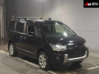 Mitsubishi Delica 2013