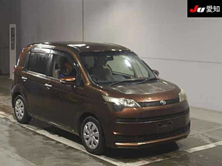 Toyota Spade 2013