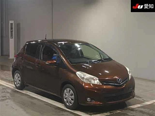 Toyota Vitz 2013