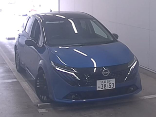 NISSAN AURA