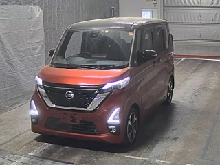 Nissan Roox 2023